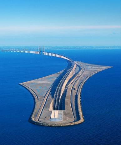 Ponte de Øresund conectando Dinamarca e Suécia